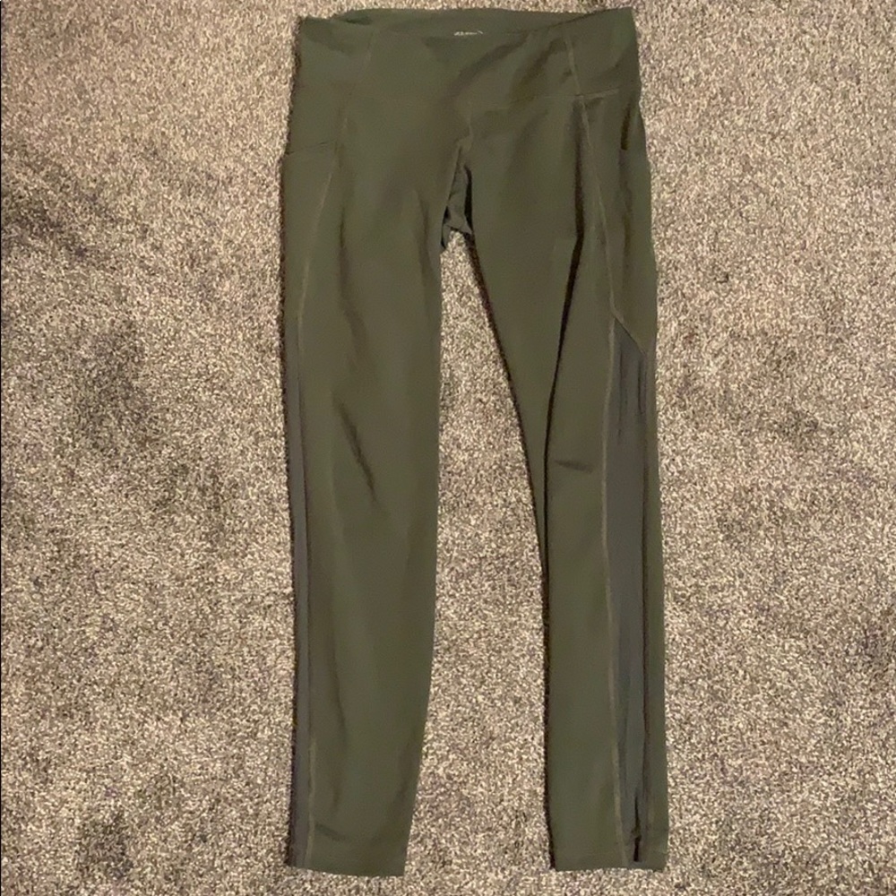 Old Navy athletic leggings